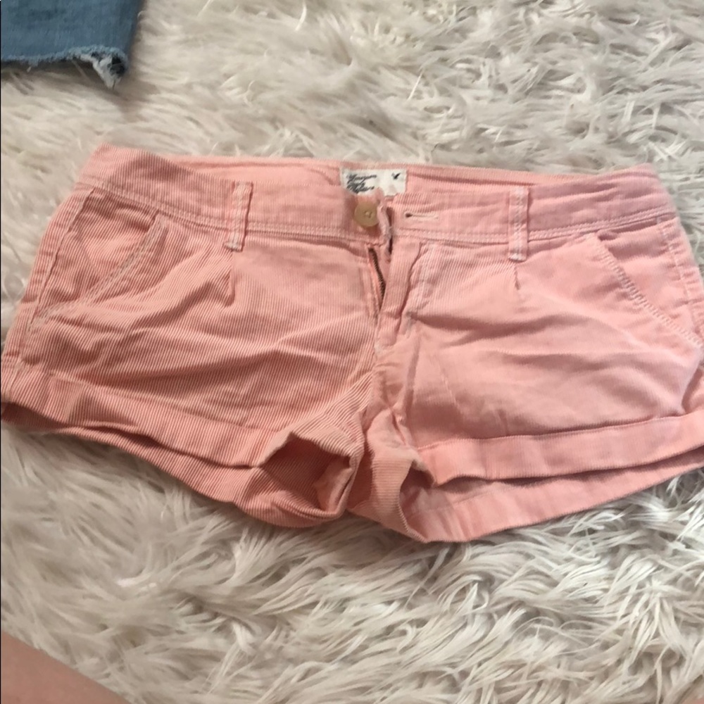 American Eagle seersucker shorts